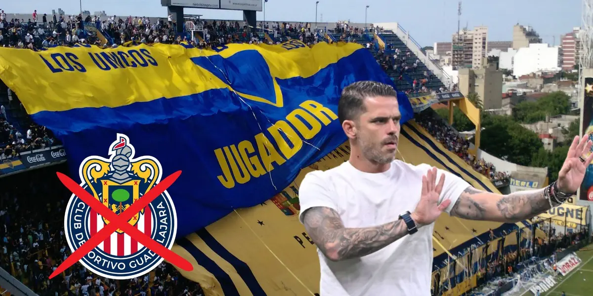 Gago con la afición de Boca Juniors y el escudo de Chivas