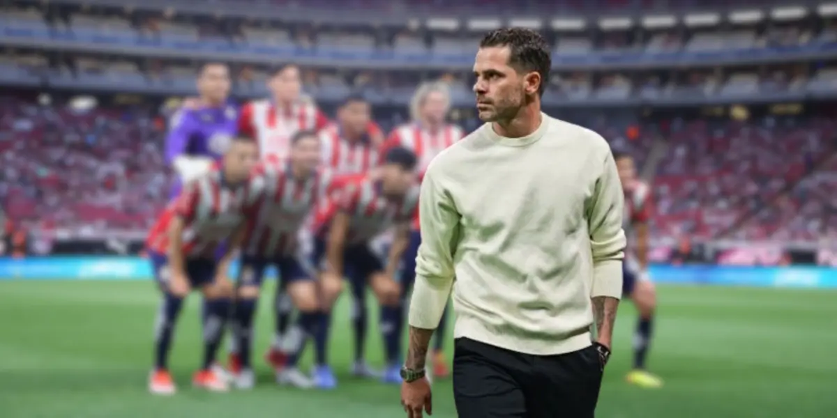 Gago con la plantilla de Chivas/ FOTO: X Chivas