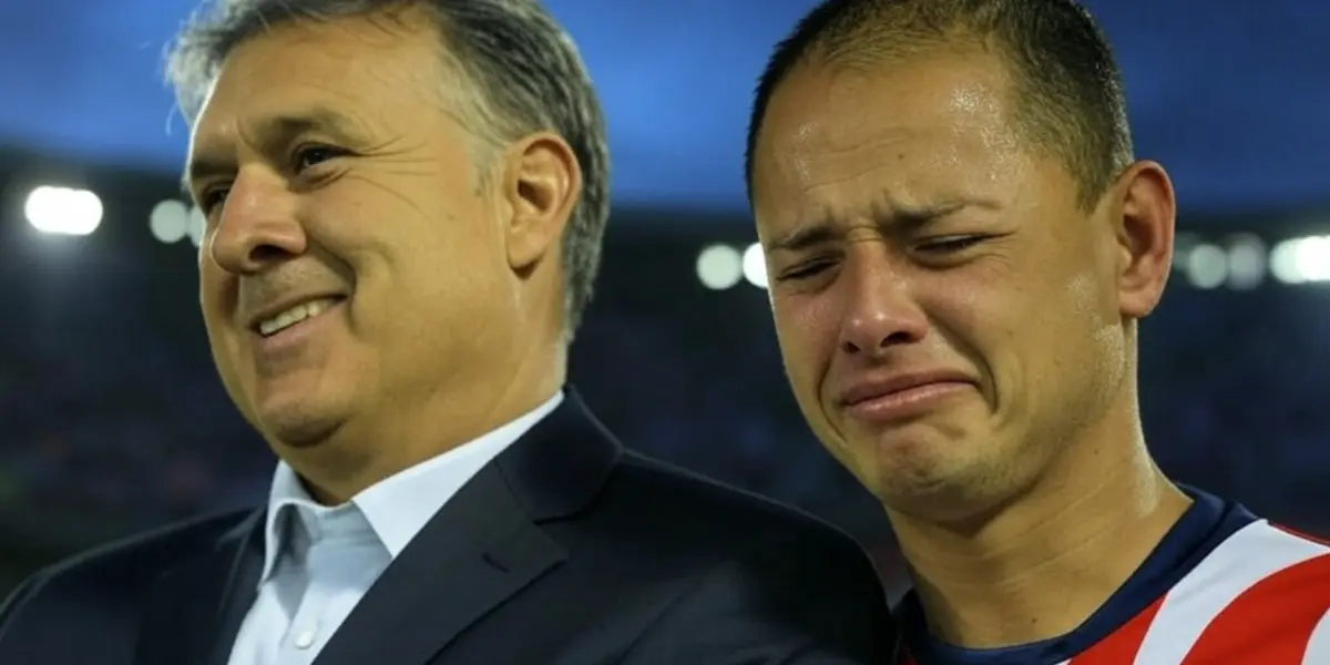 Gerardo Martino y Chicharito (Foto: GROK)
