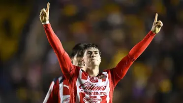 González celebrando. Foto: Chivas