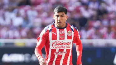 González en partido. Foto: Chivas