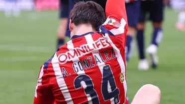 González festejando. Foto: Chivas