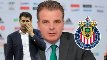 Hiero y Deniss T Klose y el escudo de Chivas