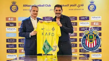 Hierro con el Al-Nassr y el escudo de Chivas