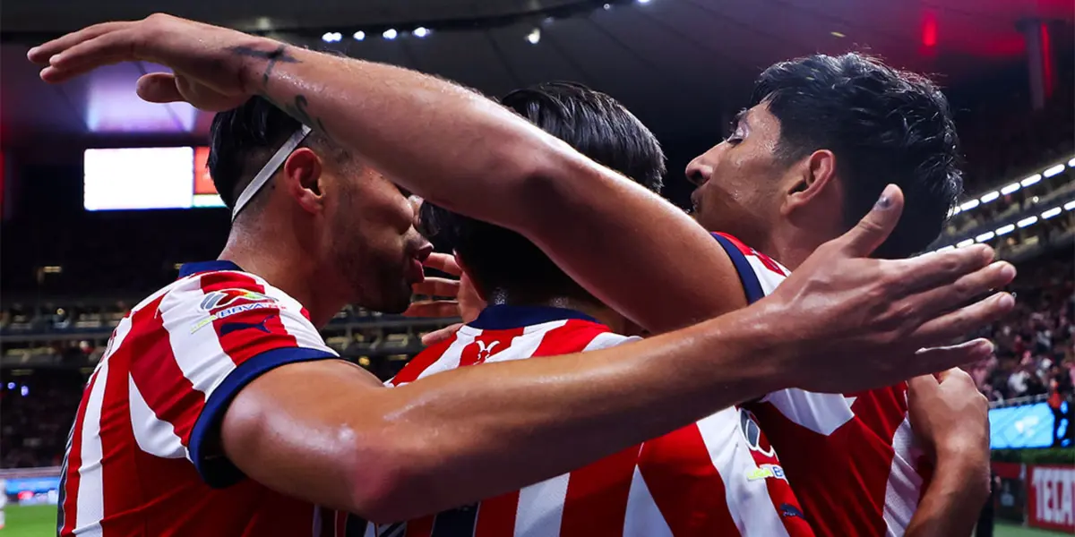 hivas descarta a Almada y sigue buscando técnico. Foto: Instagram