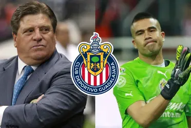 Inesperadamente Miguel Herrera podría provocar la salida de Miguel Jiménez de Chivas.