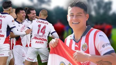 James Rodríguez con la playera de Chivas / Foto: GROK