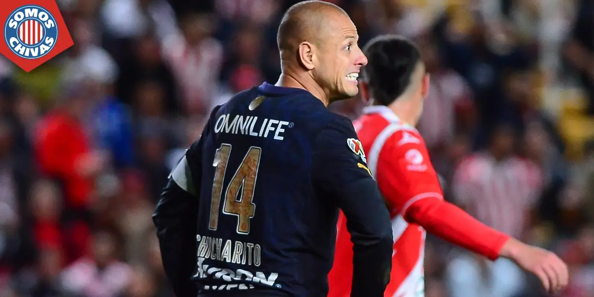 Javier Hernández durante el cotejo de Necaxa ante Chivas (Fuente: MEXSPORT)