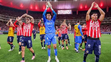 Jugadores celebrando. Foto: Chivas