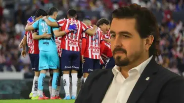 Jugadores Chivas y Amaury Vergara (Foto tomada de: MexSport)