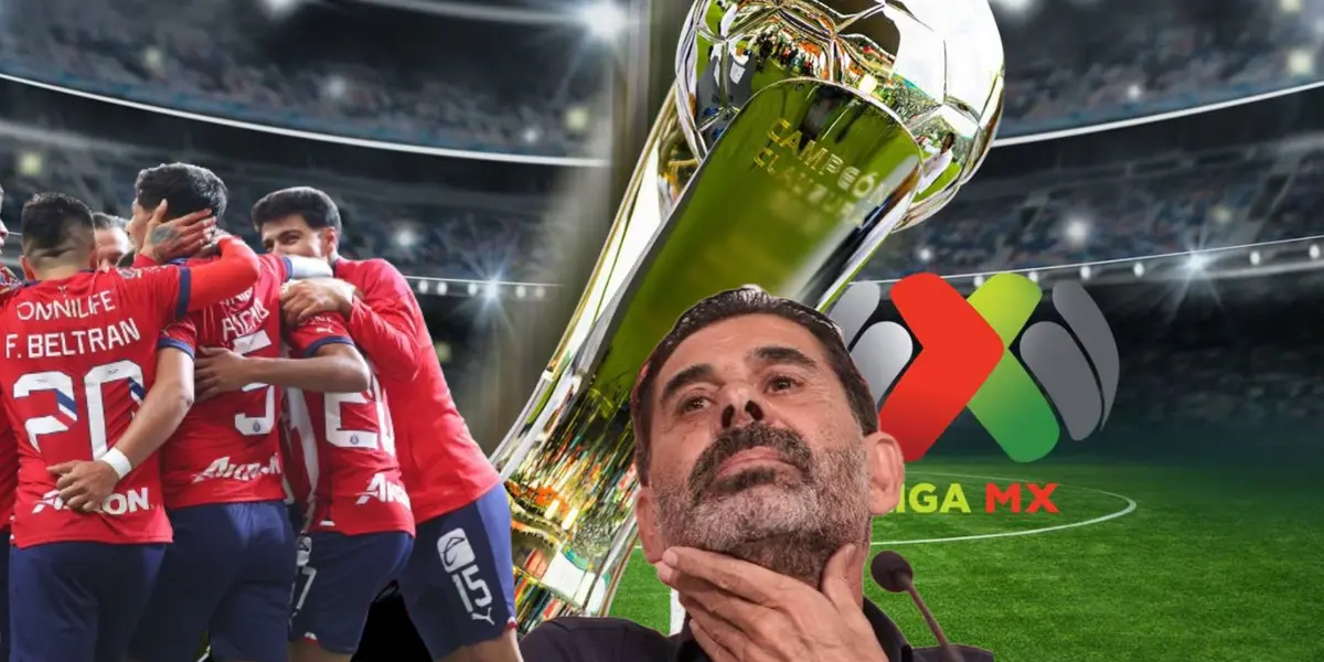 Jugadores de Chivas celebran, el trofeo de la Liga MX y Hierro