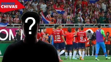 Jugadores de Chivas en el Estadio Akron (Fuente: MEXSPORT)