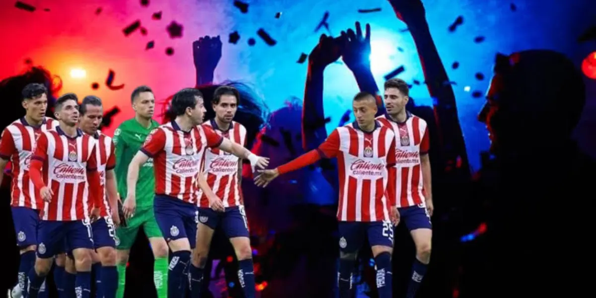 Jugadores de Chivas en una fiesta