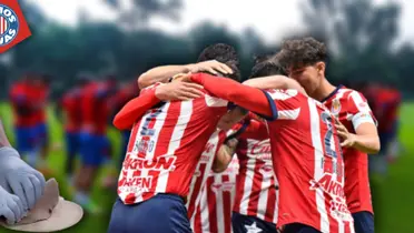 Jugadores de Chivas en Verde Valle (Fuente: MEXSPORT)