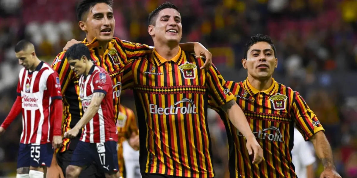 Jugadores de UDG y Piojo y Chapo se lamentan