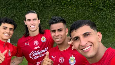 Jugadores en entreno. Foto: Chivas