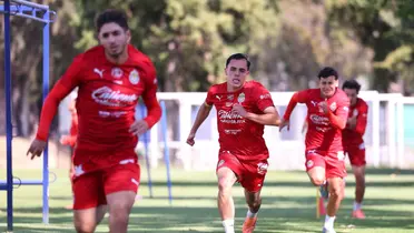Jugadores en entreno. Foto: Chivas
