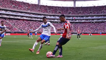 Jugadores en partido. Foto: Chivas