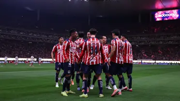 Jugadores festejando. Foto: Chivas