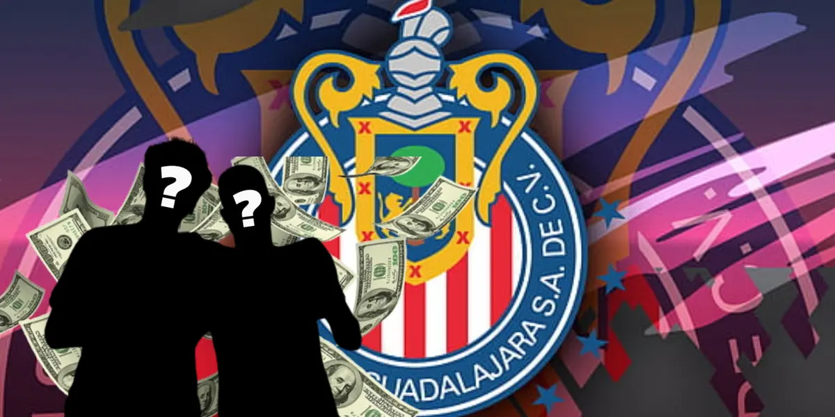 Jugadores incógnitos junto al escudo de Chivas / FOTO FACEBOOK