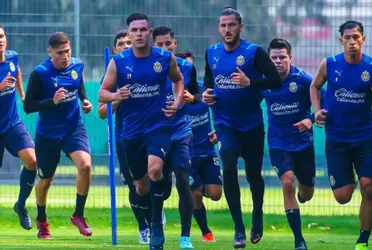 Jugaron menos que Miguel Ponce en el torneo, le faltaron el respeto a Chivas, pero ya se van del equipo.