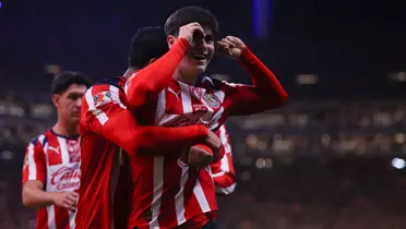 Jugasdores celebrando. Foto: Chivas