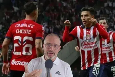 La estrategia del ‘Turco’ no funcionó en la cancha del Akron y fueron arrollados por el ‘Rebaño Sagrado’, que a su vez estuvo falto de tino para aumentar su renta