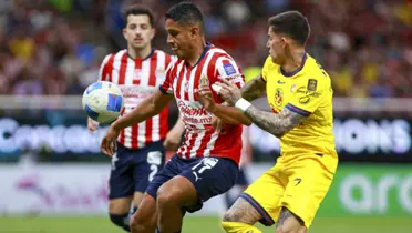 Luis Romo cometió mano pero revelan por que no fue marcado como penal | Foto: Mexsport