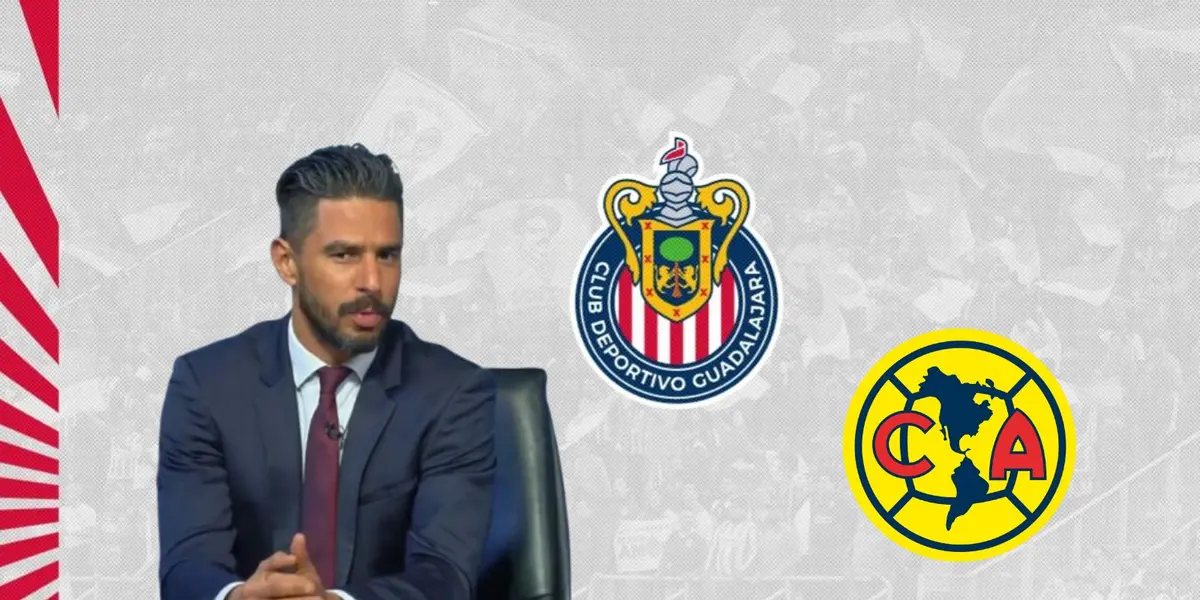Márquez Lugo con escudos de Chivas y América/FOTO: Chivas Femenil