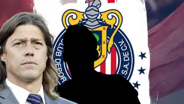 Matías Almeyda junto a jugador incógnito / FOTO INFOBAE