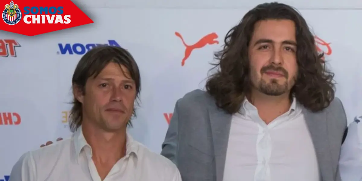 Matías Almeyda y Amaury Vergara (Fuente: MEXSPORT)