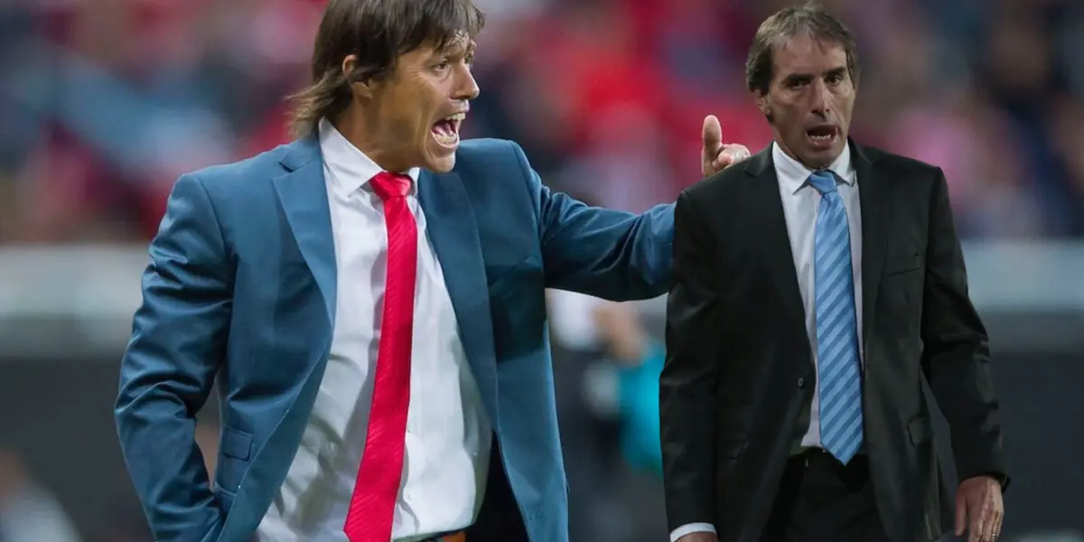 Matías Almeyda y Guillermo Almada (Foto tomada de: MexSport)
