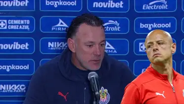 Milito en confe, captura de TUDN, con CH14 al frente