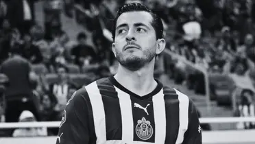 Mozo en partido. Foto: TV Azteca