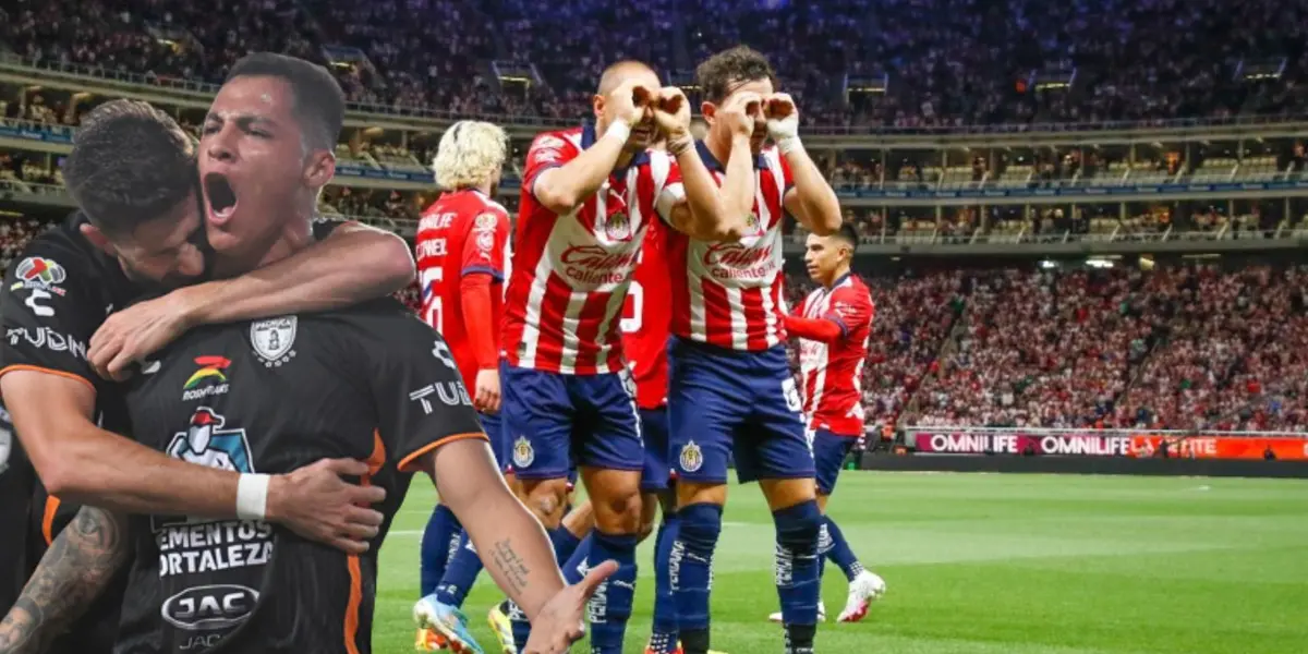 Mozo festejando un gol con Chicharito