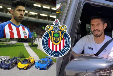 Oribe Peralta no tuvo el mejor paso por Chivas, pero ganó lo suficiente para comprarse un carro de lujo.