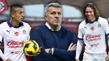 Piojo Alvarado, Óscar García y Cade Cowell (Fuente: MEXSPORT)