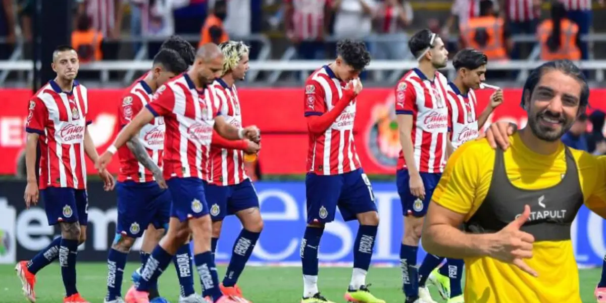 Pizarro con jugadores de Chivas