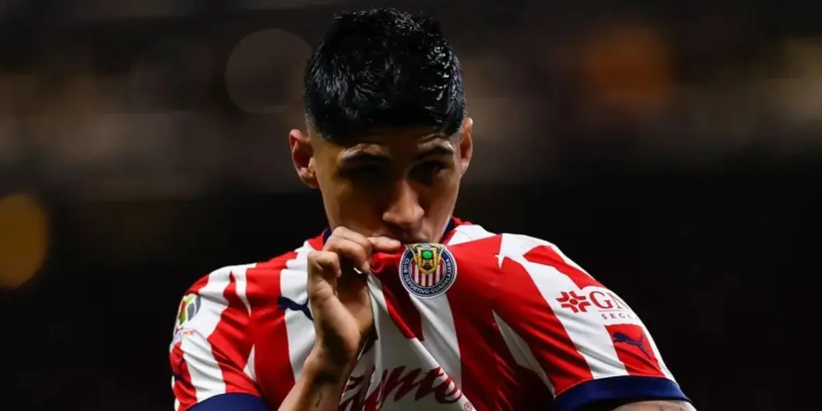 Pulido en partido. Foto: Chivas