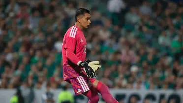 Rangel vs Uruguay. Foto: Chivas