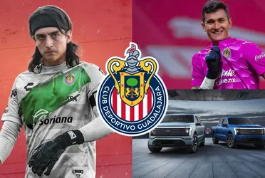 Raúl Gudiño manejaba una lujosa camioneta, este es el coche que Carlos Acevedo conduciría en Chivas.