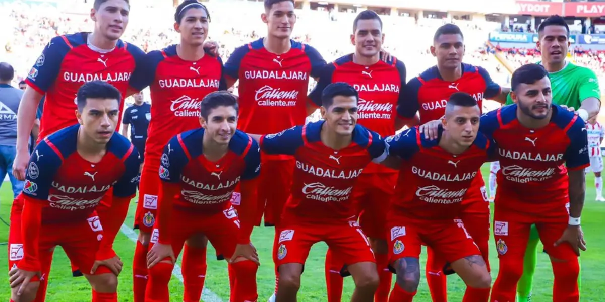 Ricardo Cadena está cometiendo errores que podrían costarle el puesto.