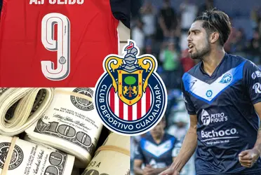 Ricardo Marín tendría que esperar su oportunidad en Chivas gracias a este otro delantero.