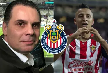 Roberto Alvarado fue clave en el gol de Chivas ante América y Christian Martinoli le puso nuevo apodo
