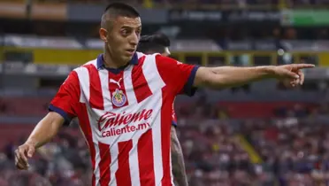 Roberto Alvarado sería buscado por un equipo del norte que prepara una oferta millonaria | foto: Mexsport