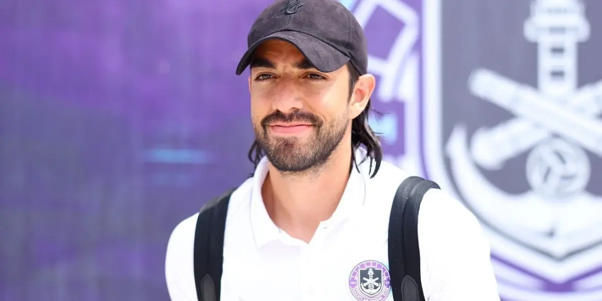 Rodolfo Pizarro se medirá a Chivas, con quien fue multicampeón. Fuente: @MazatlánFC