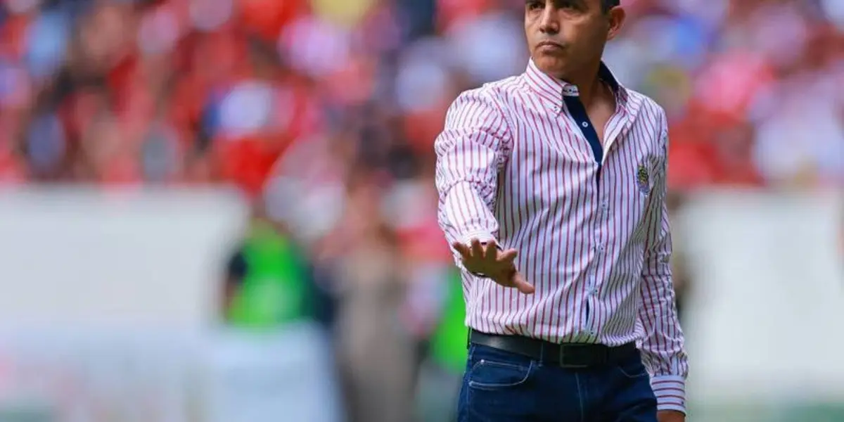 Si Chivas pierde el clásico tapatío ya no habrá oportunidades para Ricardo Cadena.