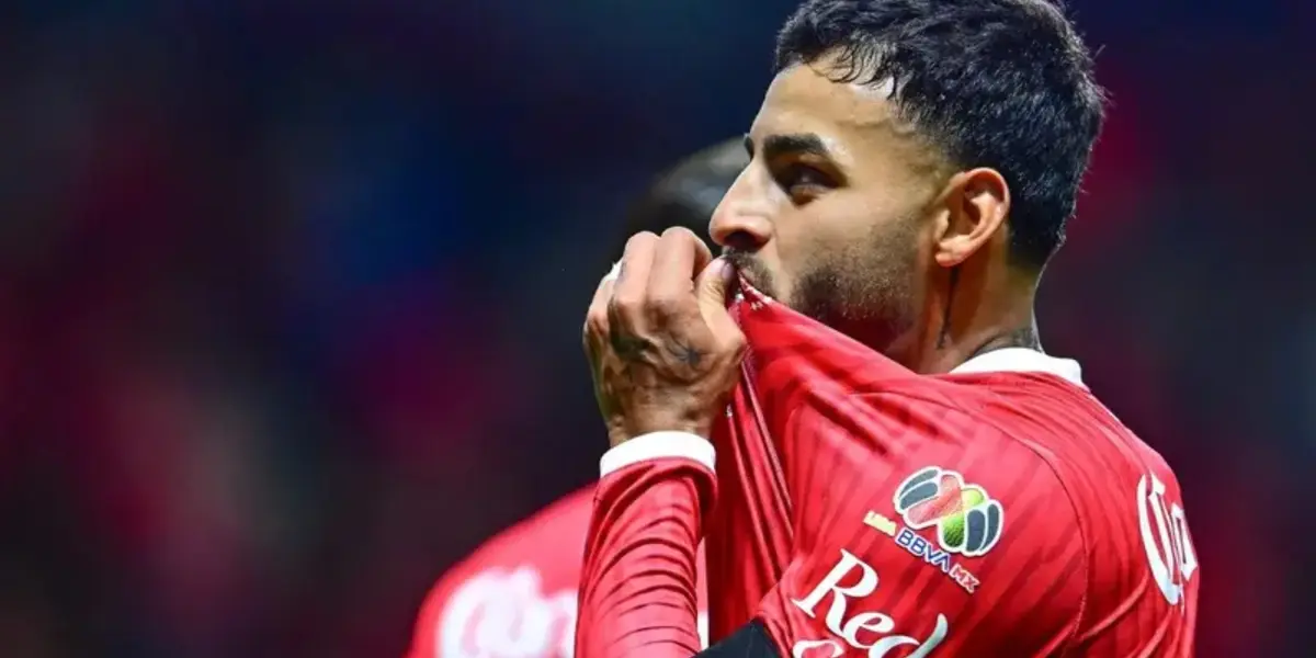 Si Chivas quisiera volver a fichar a Vega le costaría una fortuna | Foto: Mexsport