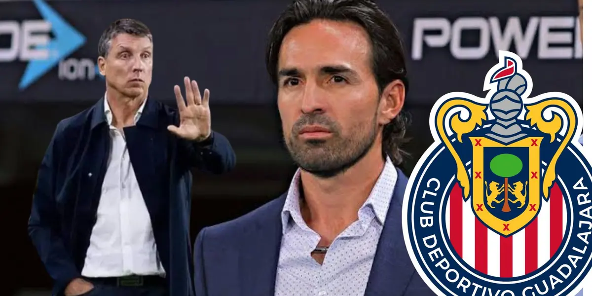 Siboldi y Espinoza con el escudo de Chivas