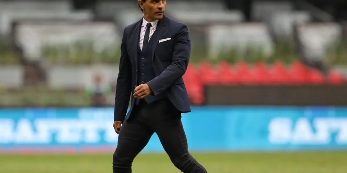 Siguen sonando diferentes nombres para el tomar el banquillo del Guadalajara.